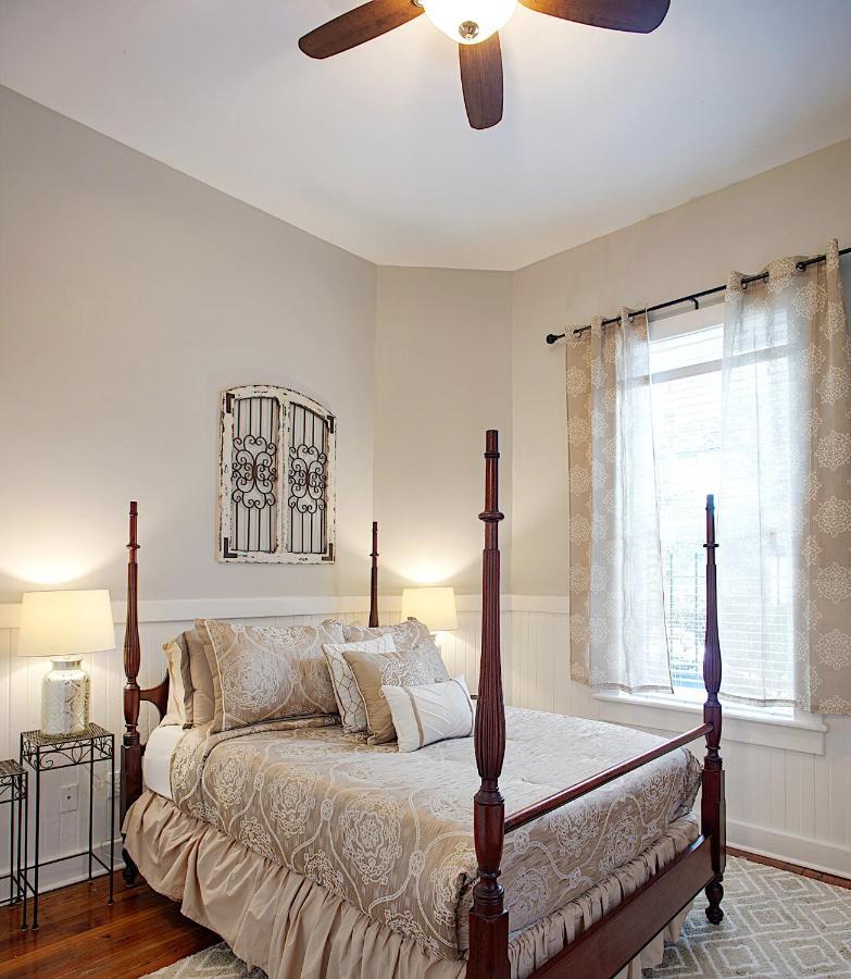 Newly Renovated Historic Savannah Townhome! Buitenkant foto