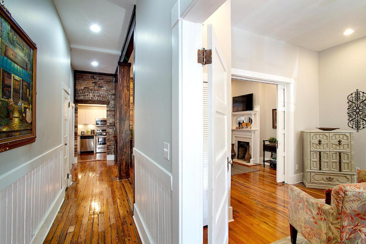 Newly Renovated Historic Savannah Townhome! Buitenkant foto